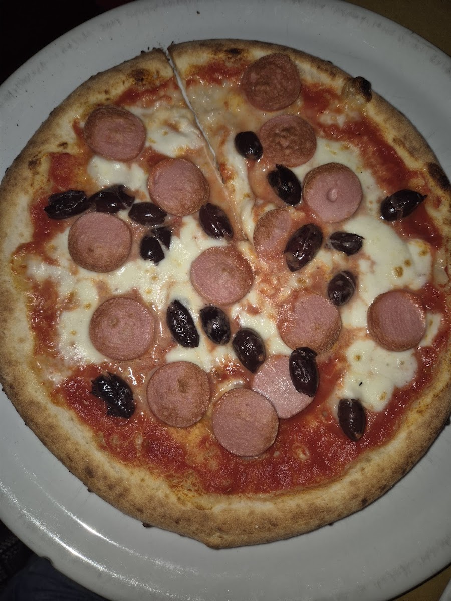 Snout Music Pub Photos 2